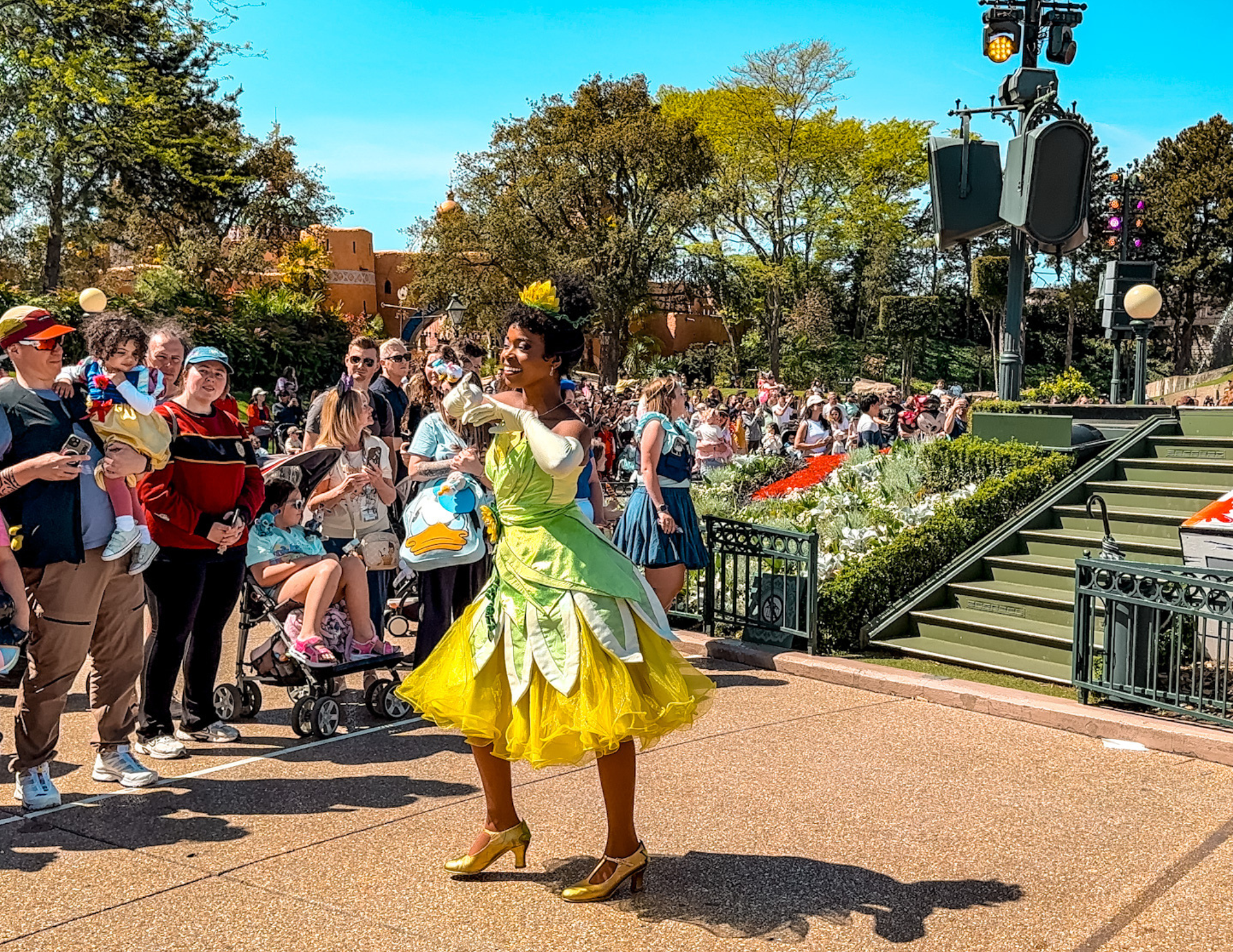 Disneyland Paris Guide (4).png